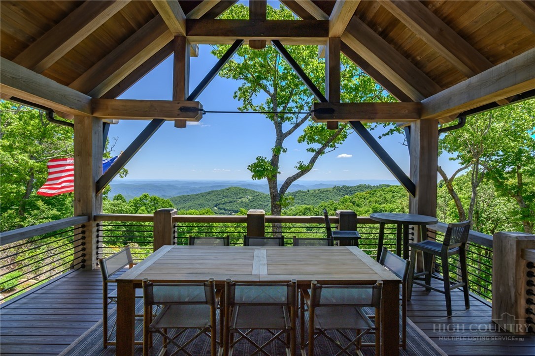 597 Blazing Star Trail Property Photo 47