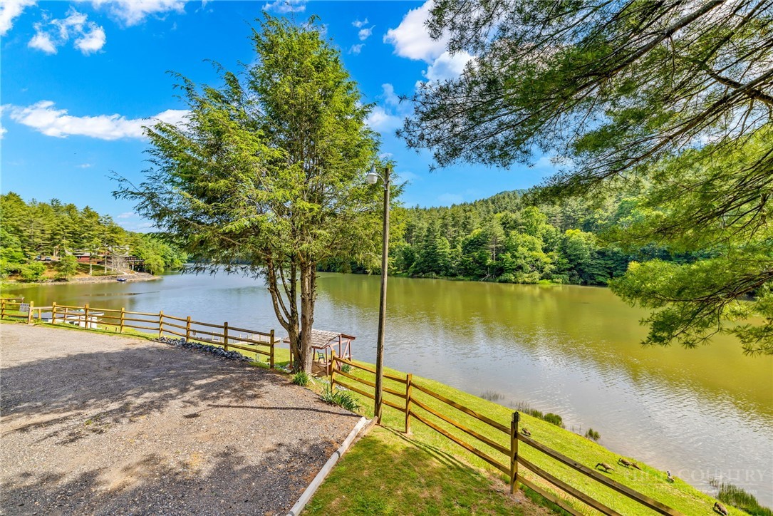 4086 Nettle Knob Road 201 Property Photo 6