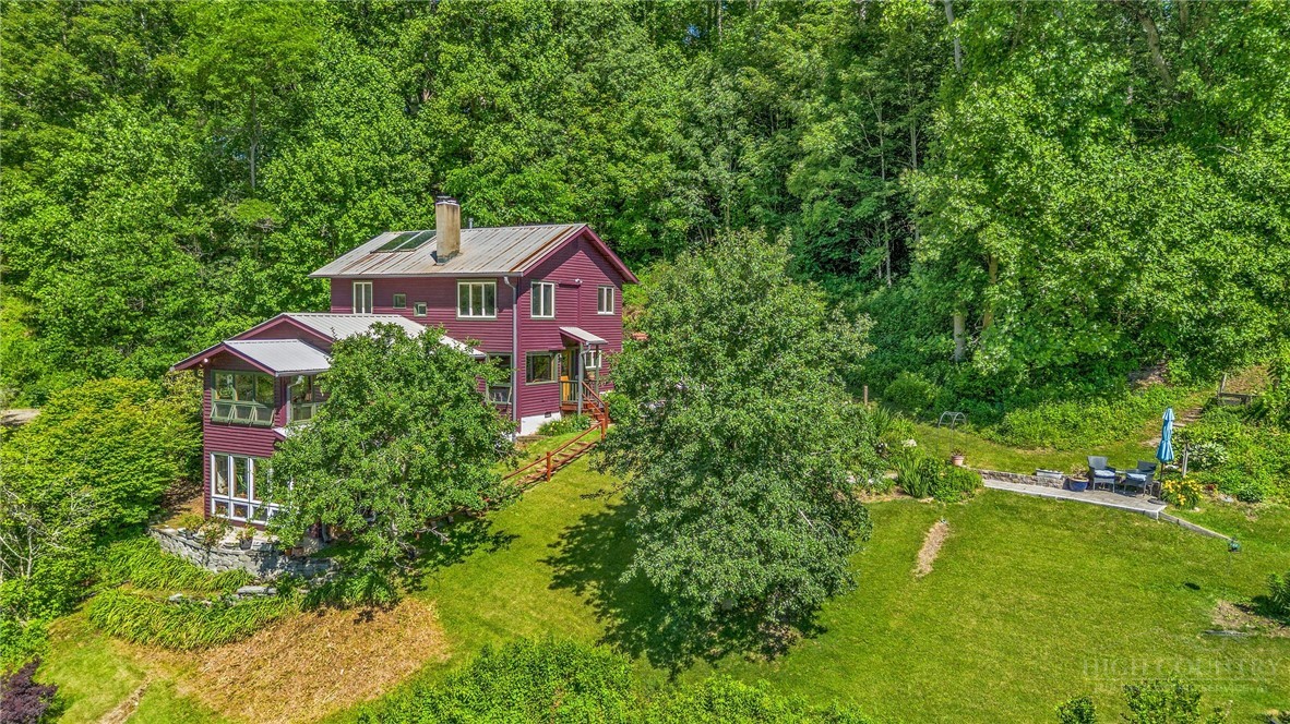 803 W Brushy Fork Road Property Photo 1