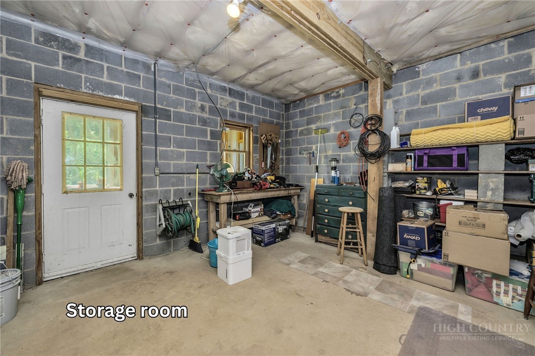 803 W Brushy Fork Road Property Photo 31