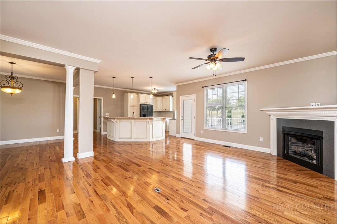 379 Horseshoe Bend Road Property Photo 5