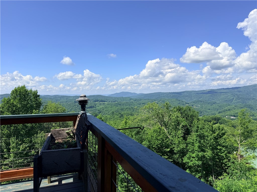 402 Turkey Knob Lane Property Photo 5