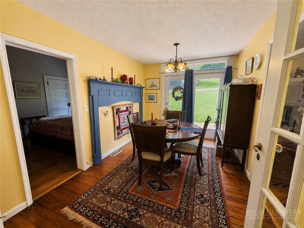 9216 Nc Highway 194 Property Photo 10