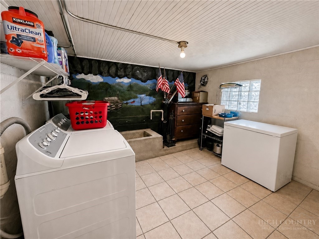 9216 Nc Highway 194 Property Photo 17