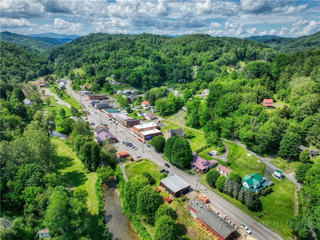 9216 Nc Highway 194 Property Photo 43