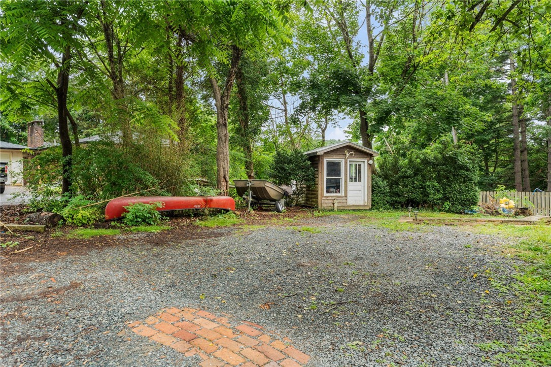 218 Pine Street Property Photo 43