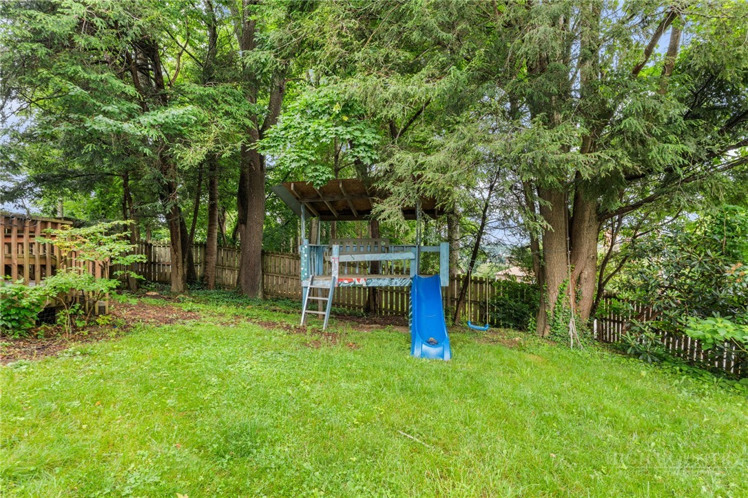 218 Pine Street Property Photo 49
