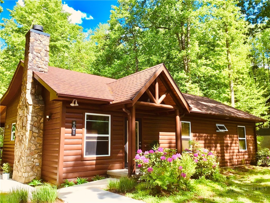 501 Eagle Nest Lane Property Photo 1