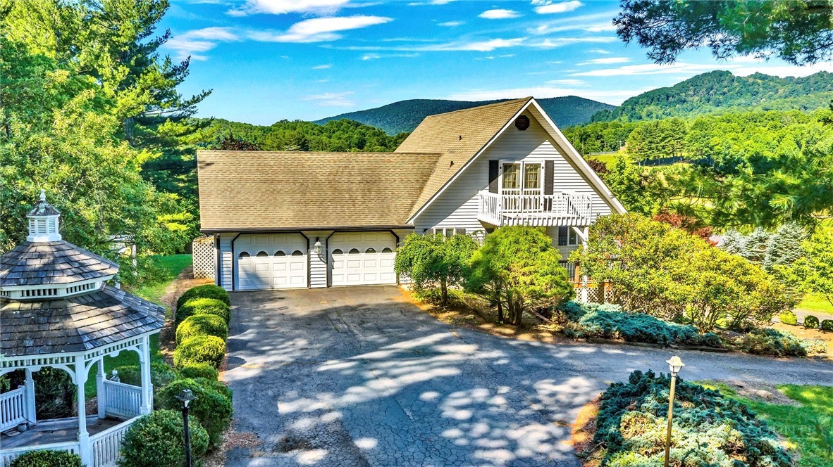 1518 Wade Bare Road Property Photo 7