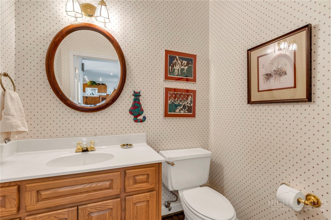 483 W Green Hill Drive Property Photo 31
