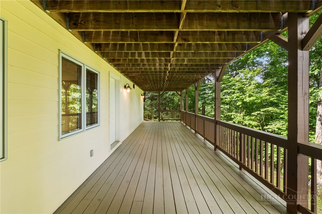 581 New Homestead Drive Property Photo 33