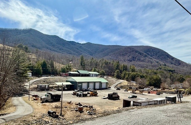 2013 Deep Ford Road Property Photo 1