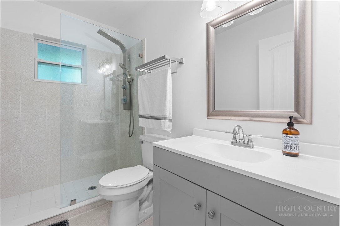 229 Greenbriar Road Property Photo 23