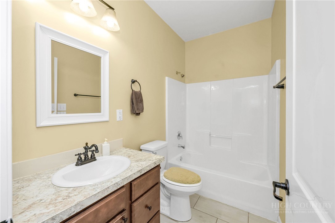 324 Hidden Spring Road Property Photo 32