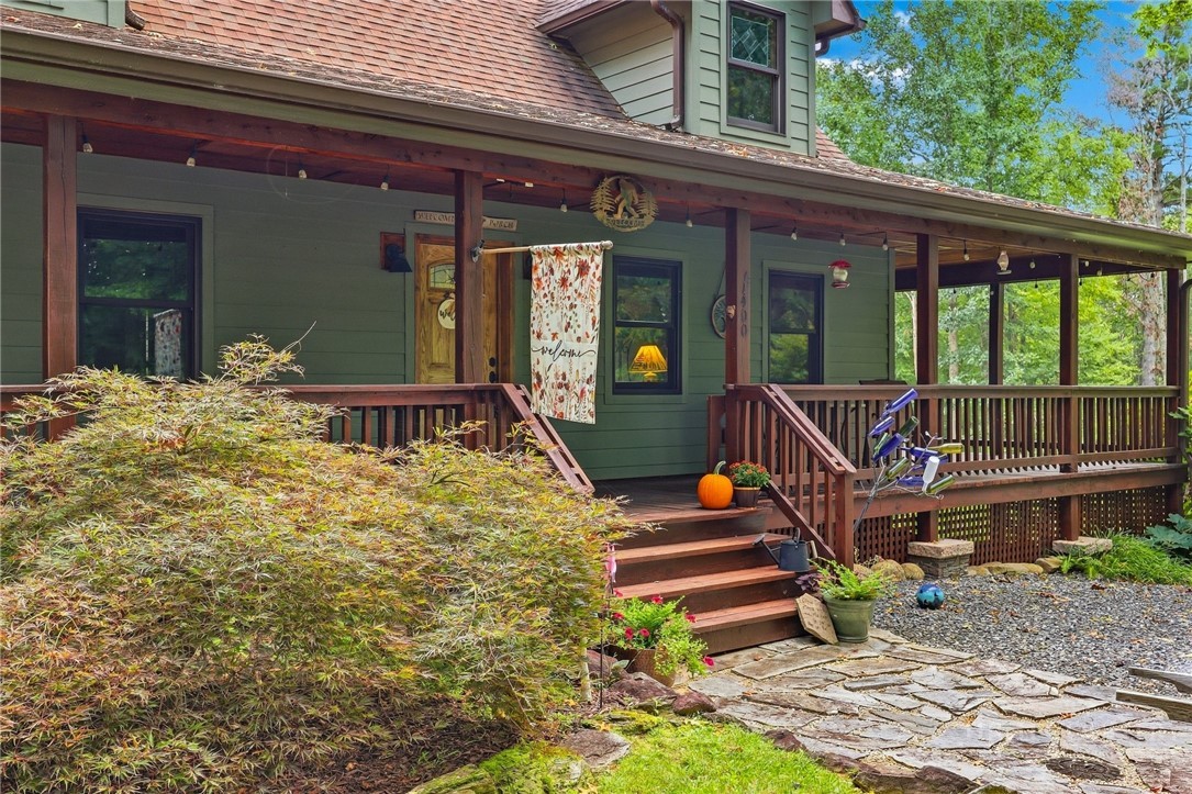 1400 Rustic Road Property Photo 3
