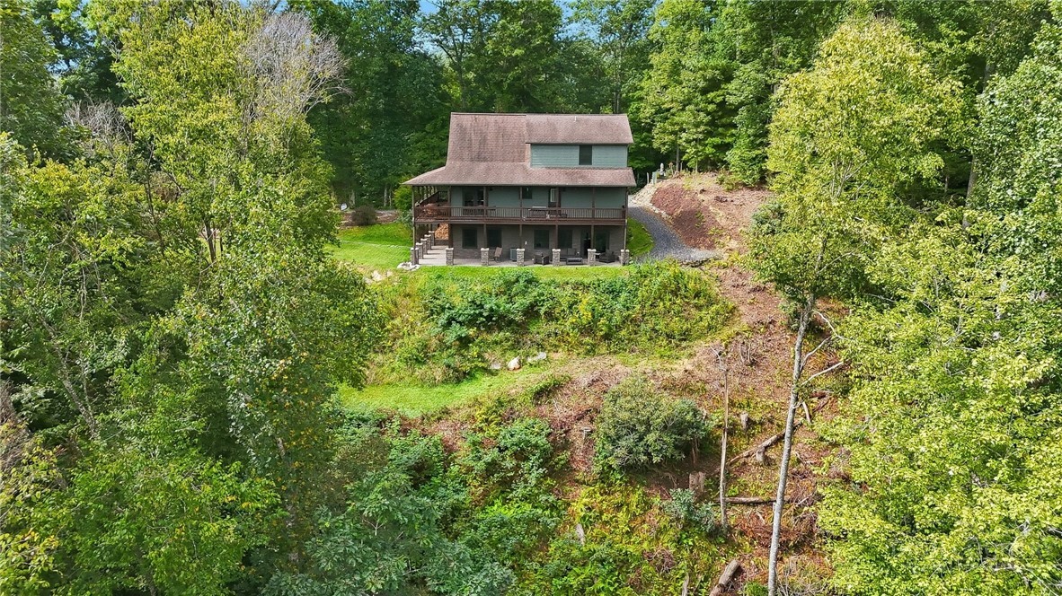 1400 Rustic Road Property Photo 7