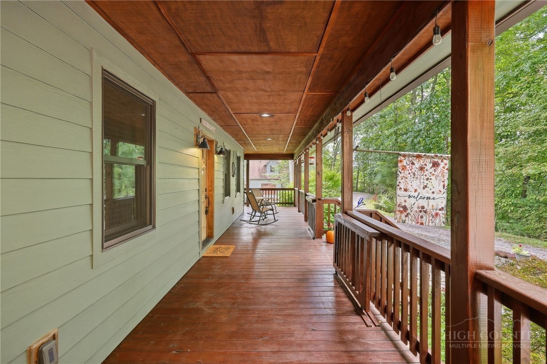 1400 Rustic Road Property Photo 8