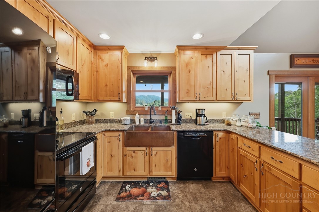 1400 Rustic Road Property Photo 15
