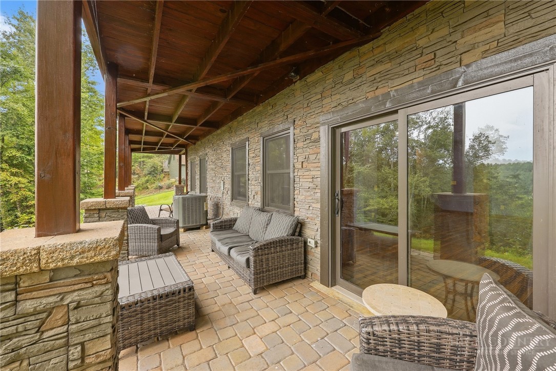 1400 Rustic Road Property Photo 37