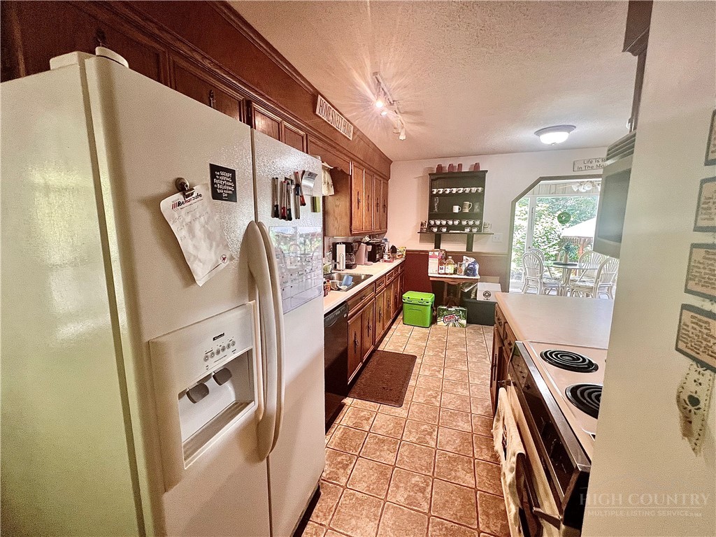 183 Lemly Hill Road Property Photo 11