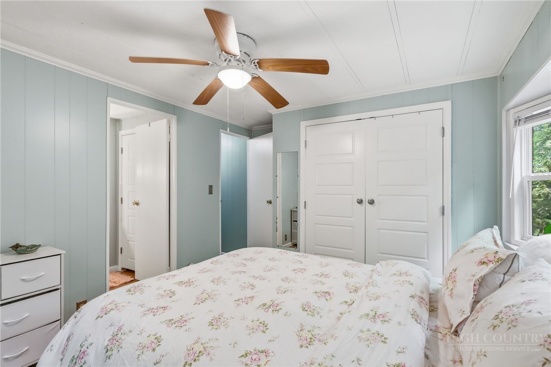 182 Fair Park Drive Property Photo 14