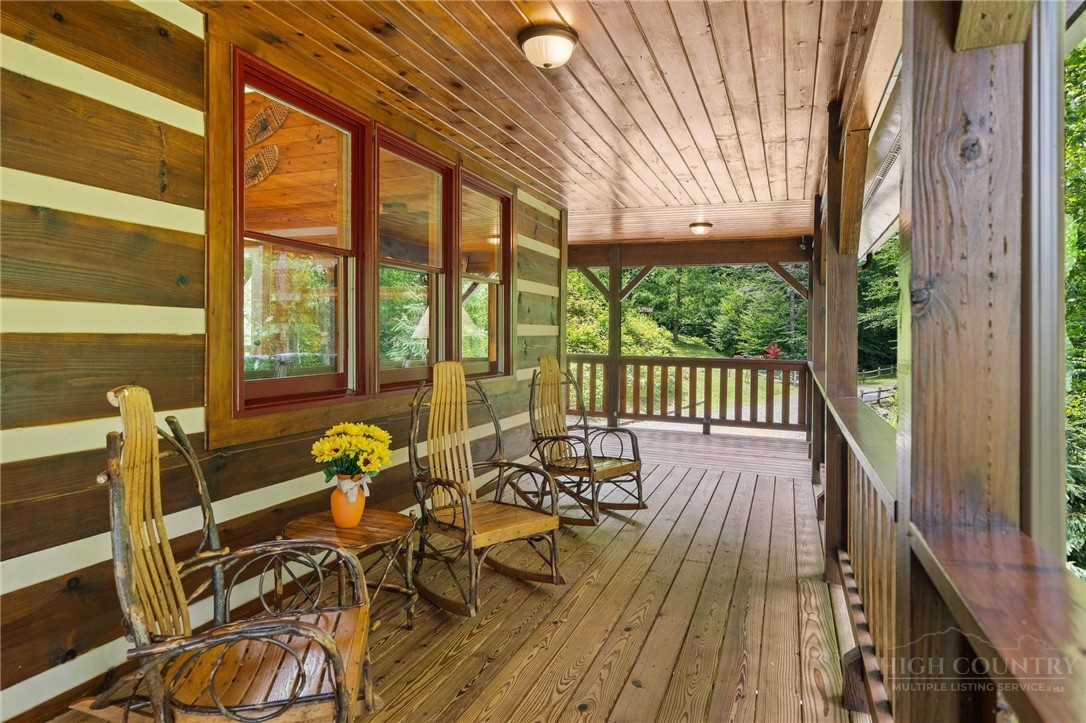 211 Wades Lane Property Photo 38