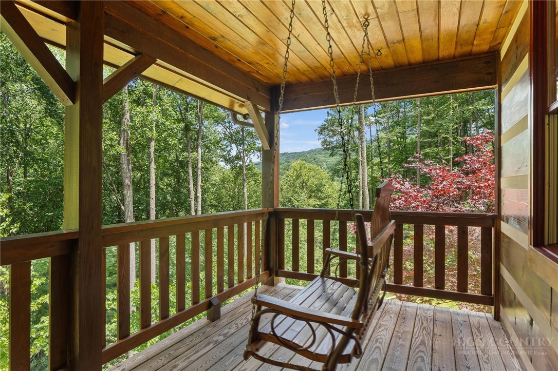 211 Wades Lane Property Photo 40