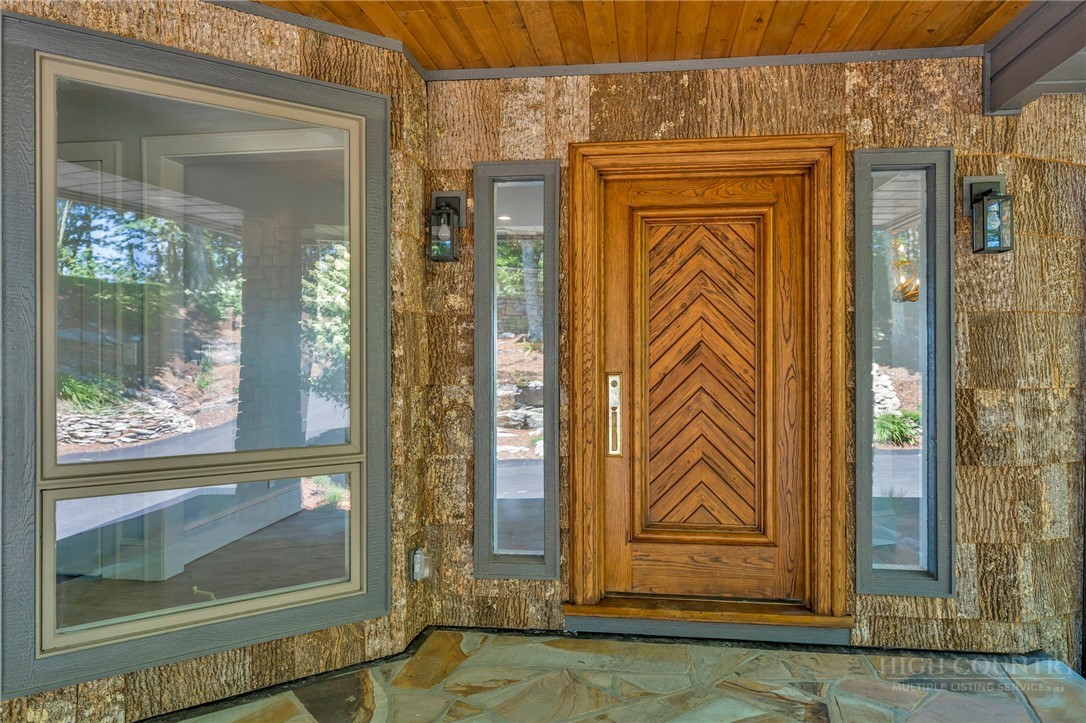 1122 Summit Park Drive Property Photo 10
