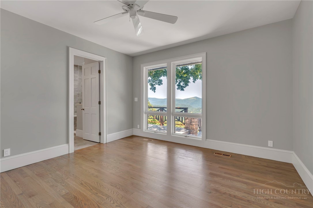 1122 Summit Park Drive Property Photo 37