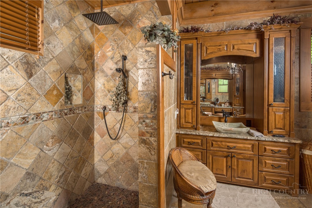 4735 Reynolds Parkway Property Photo 17