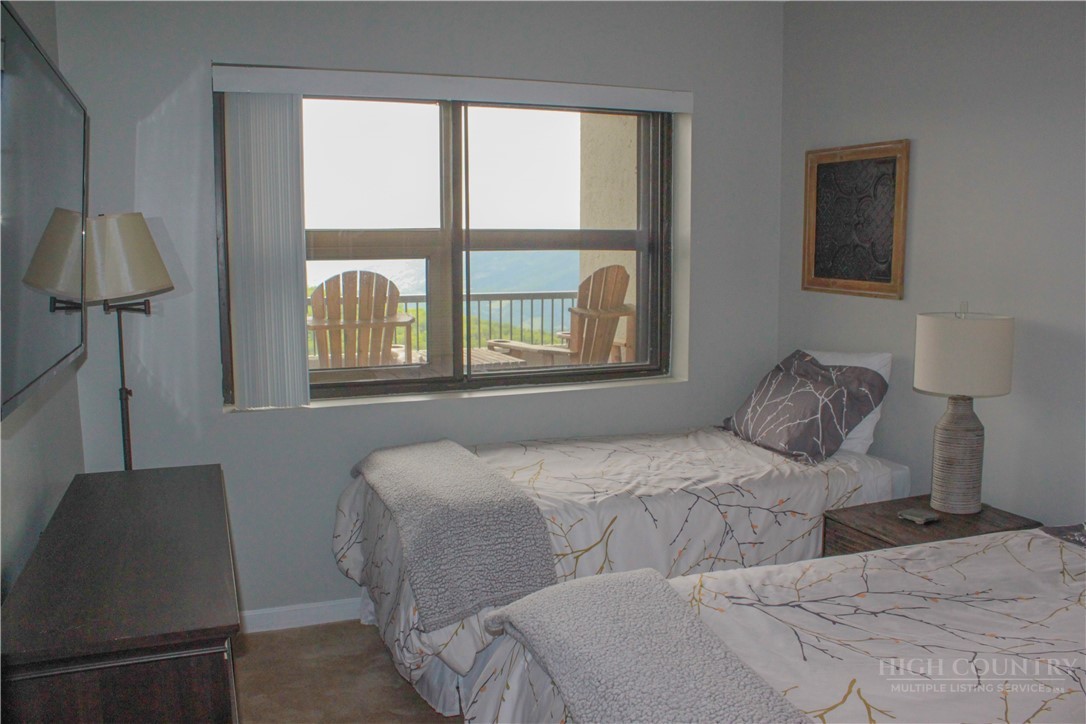 303 Sugar Top Drive 2221 Property Photo 16