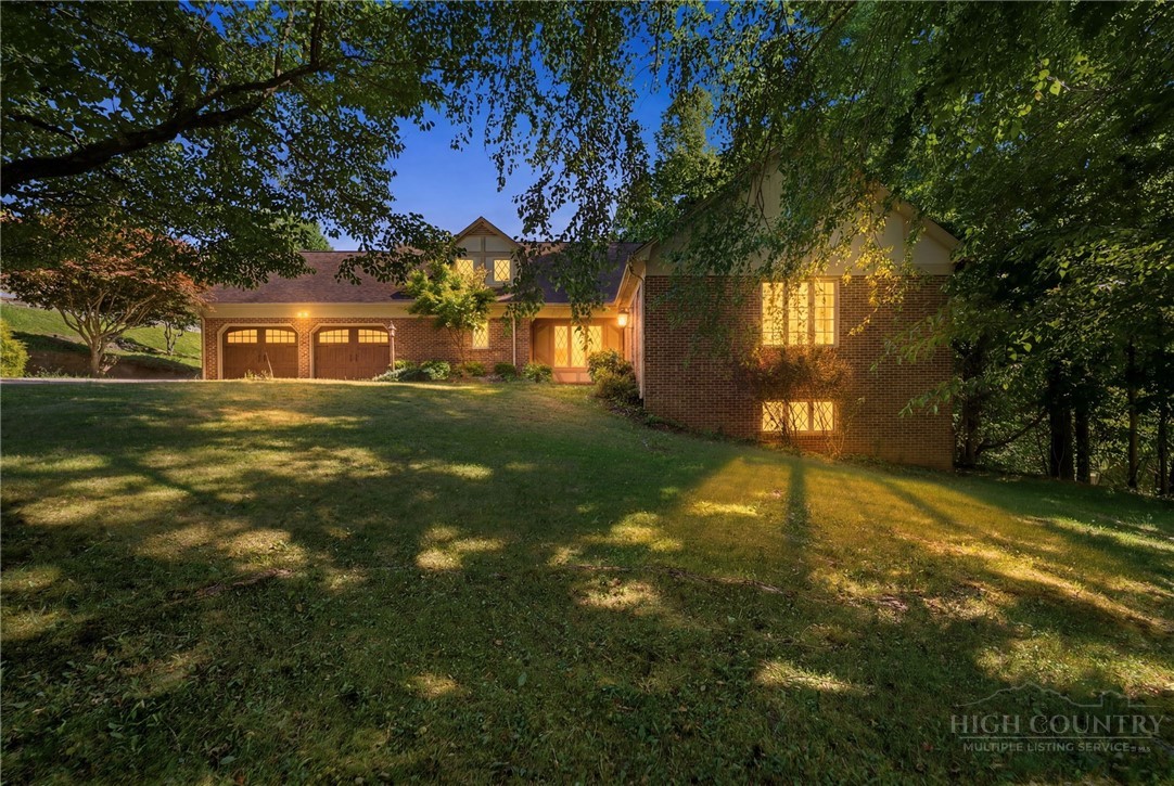 304 Glendale Drive Property Photo 1