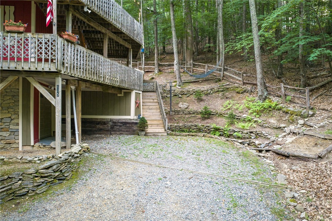 115 S Hickory Lane Property Photo 40