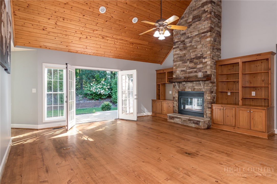 116 Fawn Lane Property Photo 10