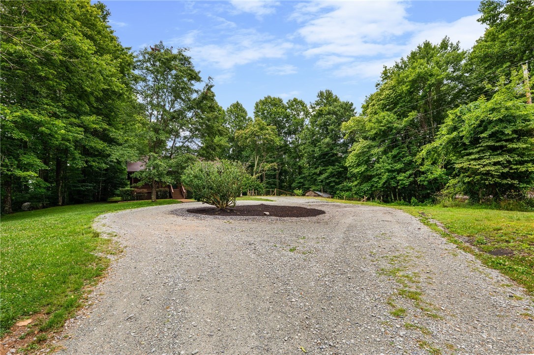 633 Wilson Lane Property Photo 40