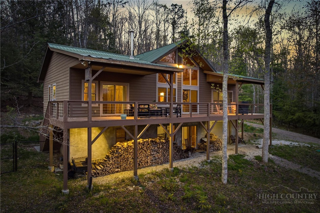 163 Bear Track Lane Property Photo 3