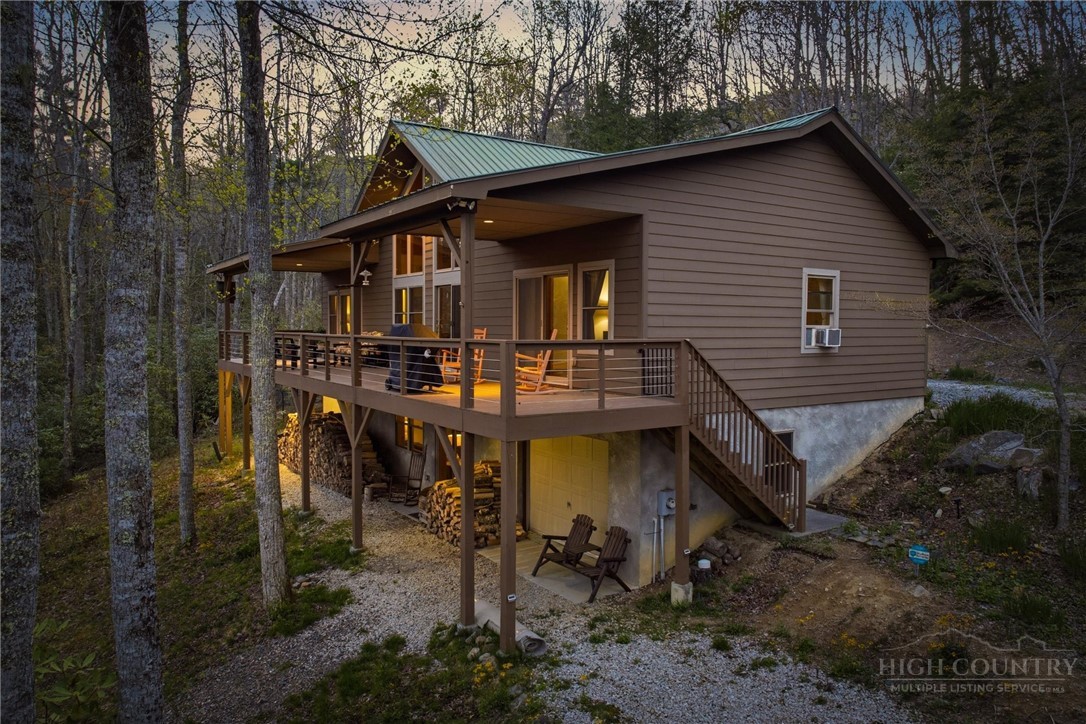 163 Bear Track Lane Property Photo 4
