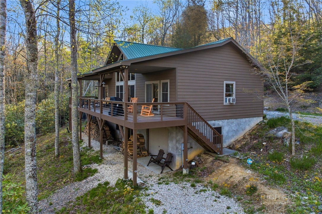 163 Bear Track Lane Property Photo 7