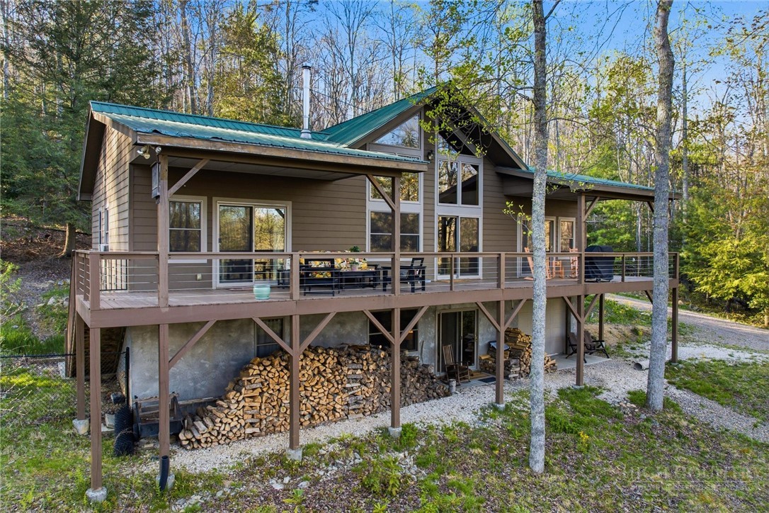 163 Bear Track Lane Property Photo 8