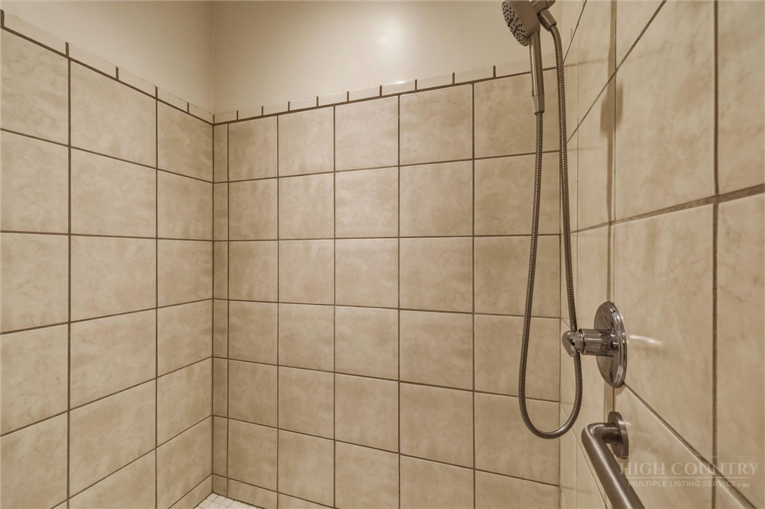 163 Bear Track Lane Property Photo 39