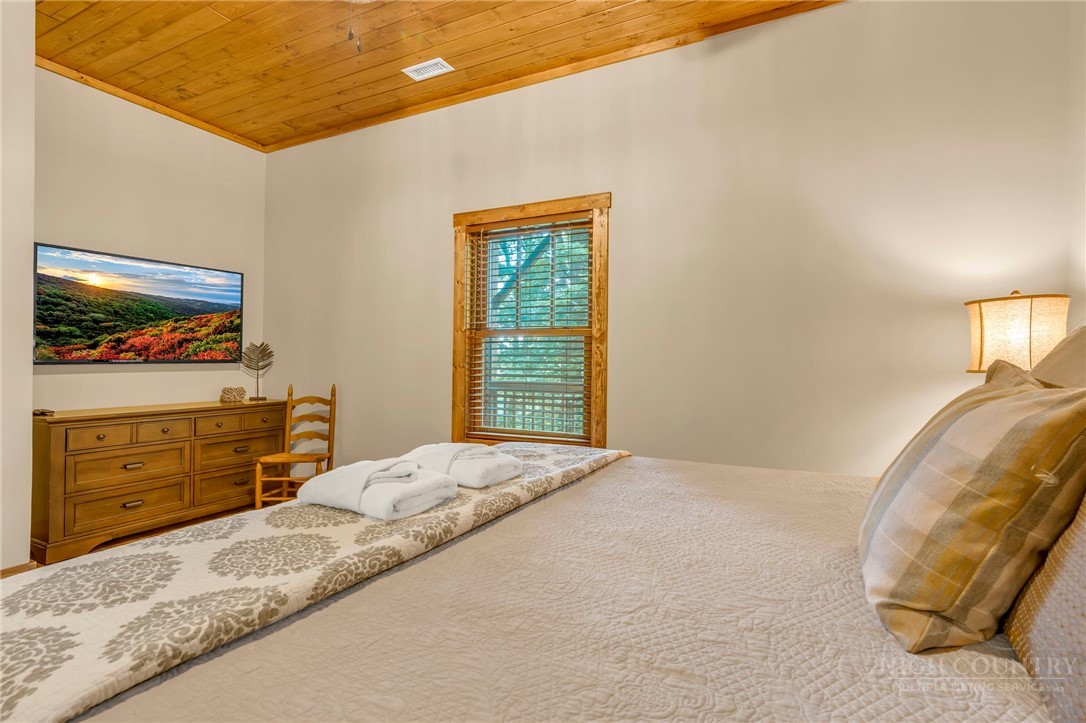 3947 Blackberry Crest Lane Property Photo 45