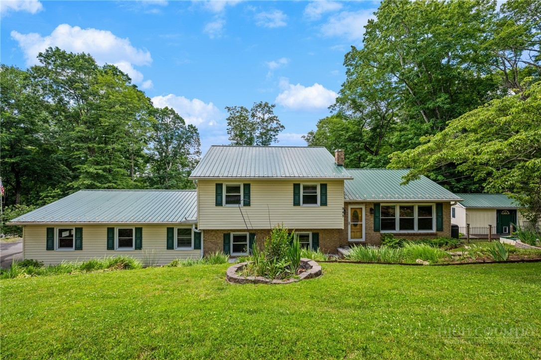 945 Seven Oaks Road Property Photo 1
