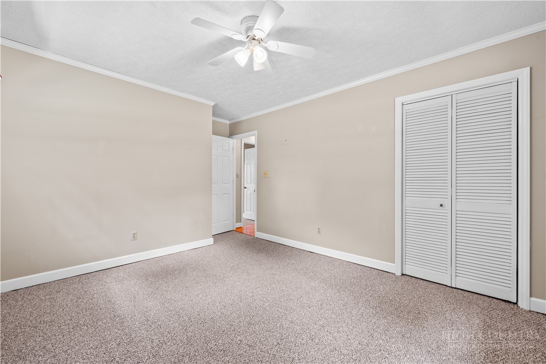 945 Seven Oaks Road Property Photo 16