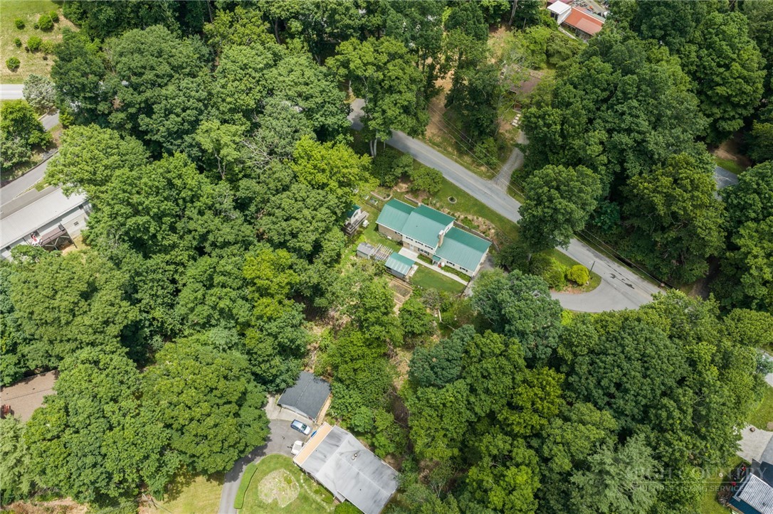 945 Seven Oaks Road Property Photo 48