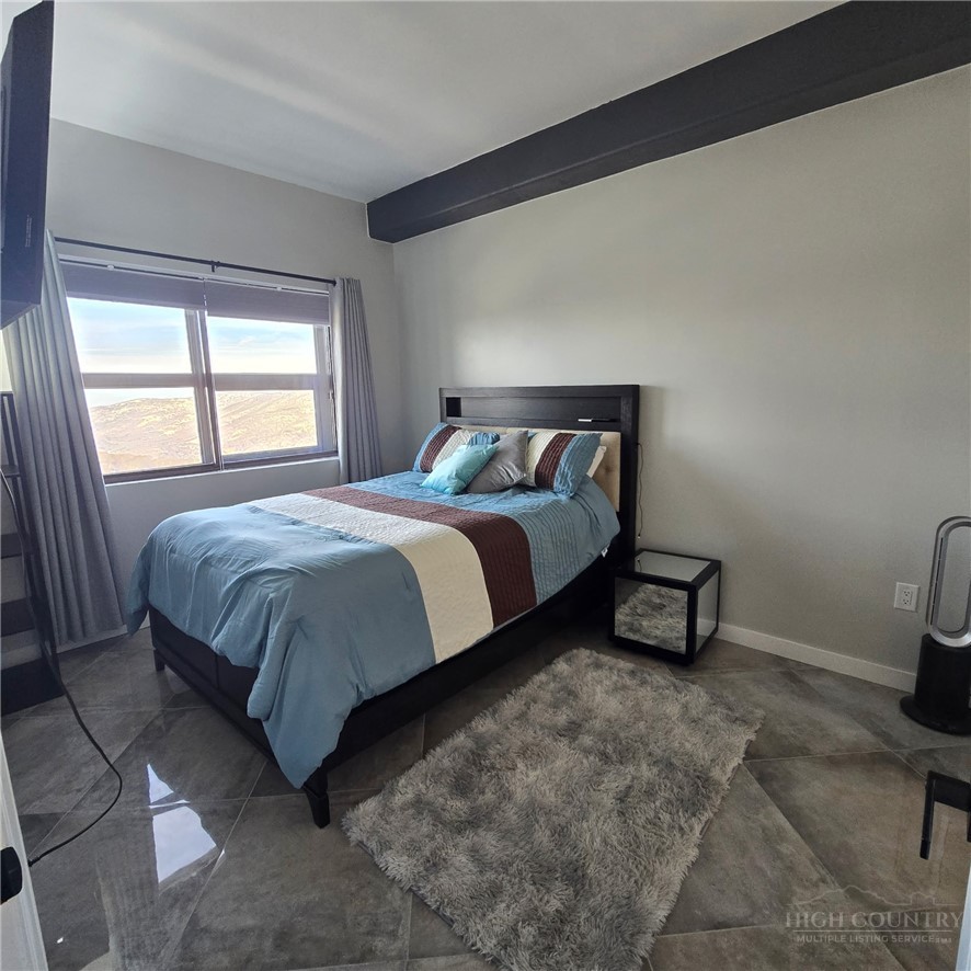 303 Sugar Top Drive 2011 Property Photo 13