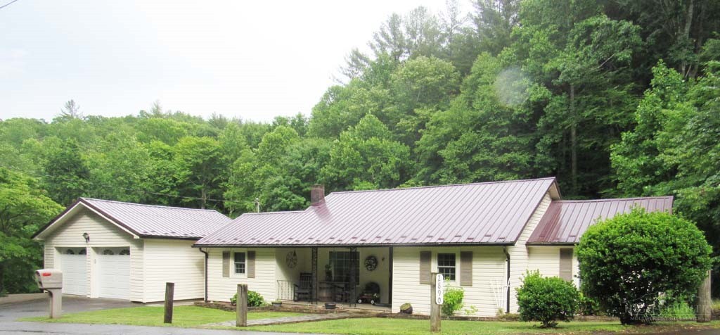 2890 Old Highway 16 Property Photo 2