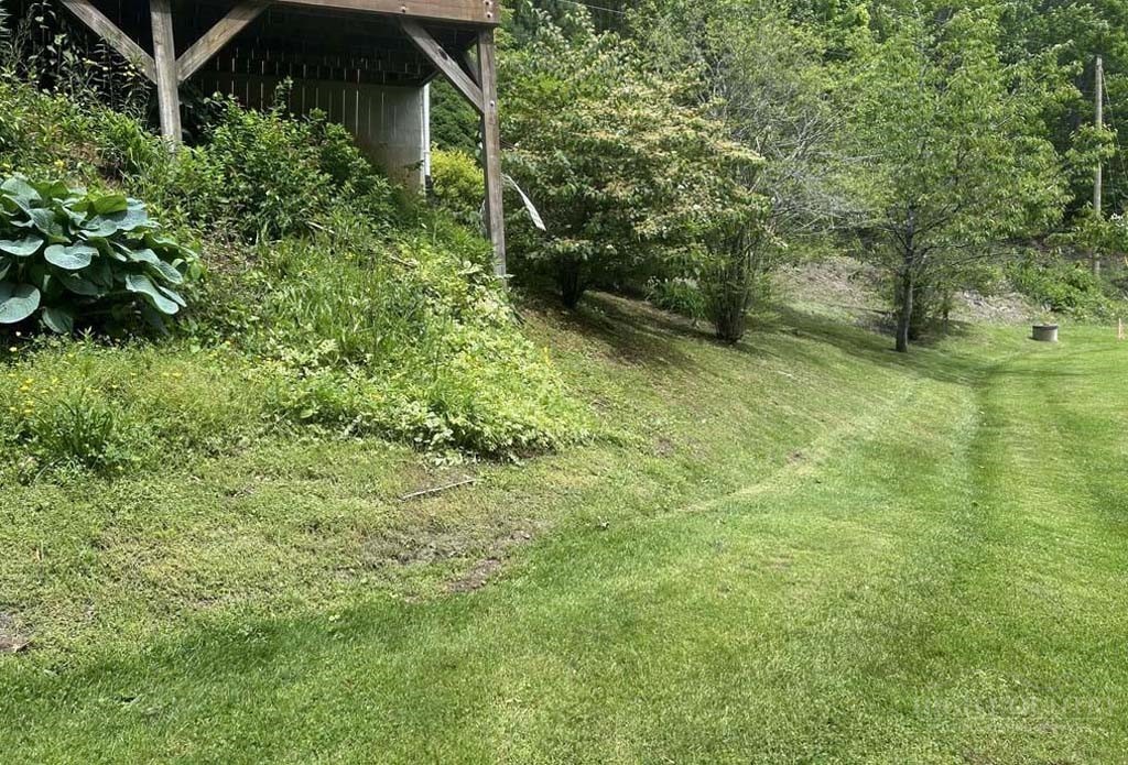 2890 Old Highway 16 Property Photo 6