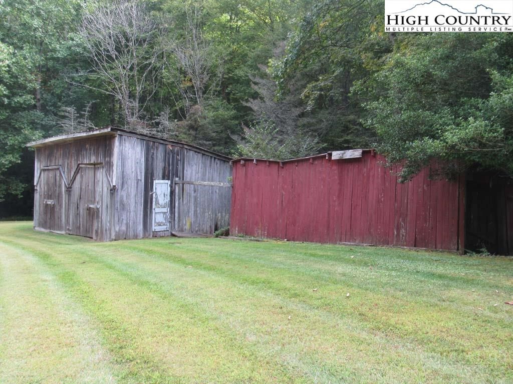 2890 Old Highway 16 Property Photo 10