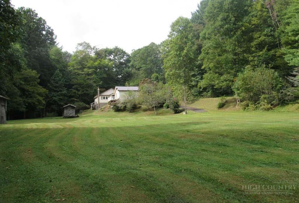 2890 Old Highway 16 Property Photo 11