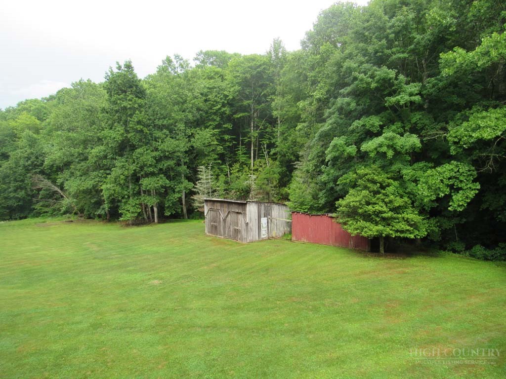 2890 Old Highway 16 Property Photo 15